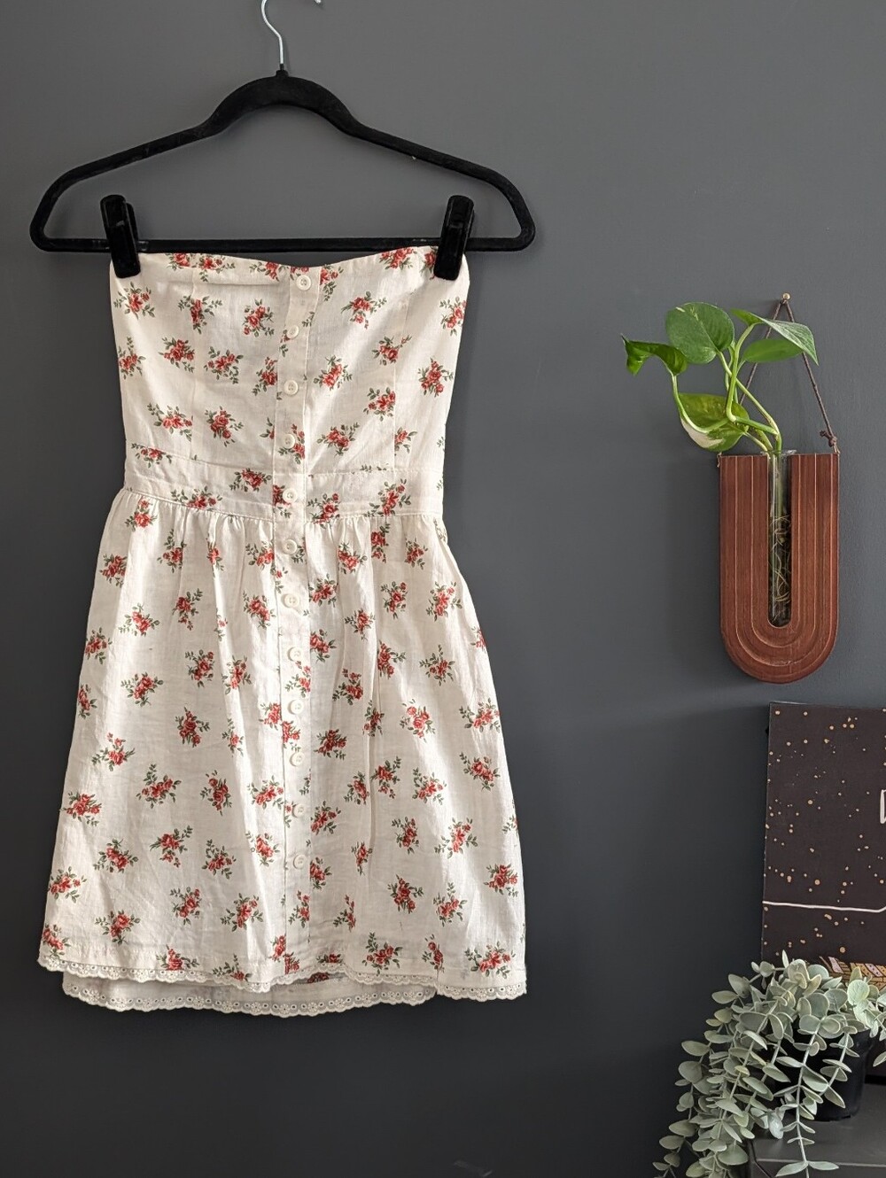 Forever 21 - Strapless Cream Floral Cotton Sundress. Size M
